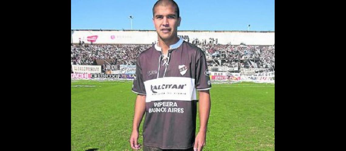 Dolido-melivilo-quiere-quedar-ascenso_ZONIMA20130613_0089_12