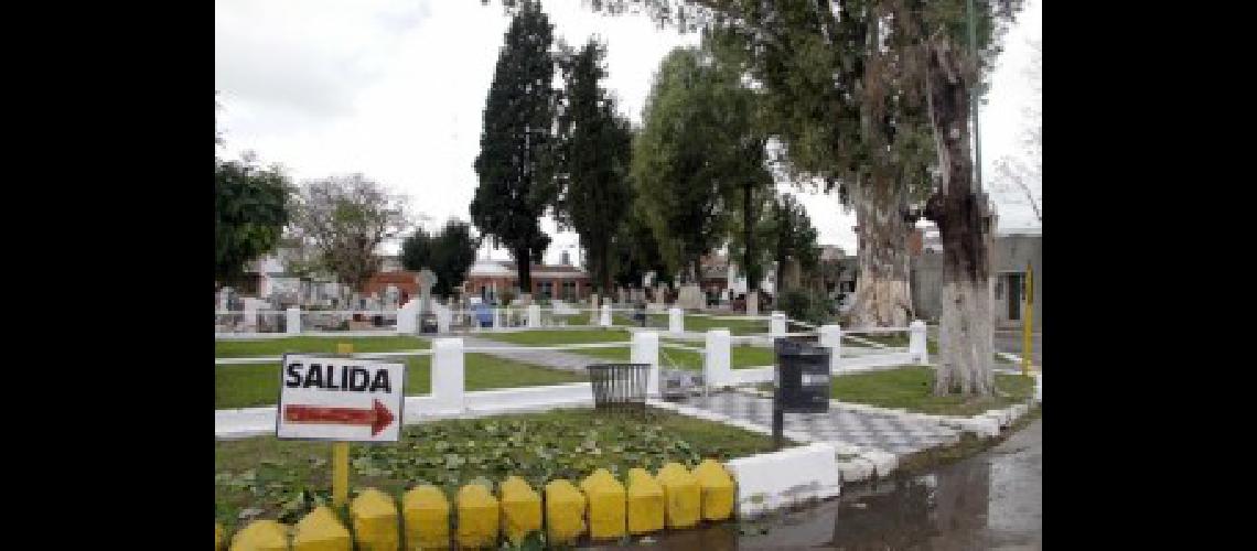 P2 El Municipio realizoacute mejoras y reformas en el cementerio municipal (3)