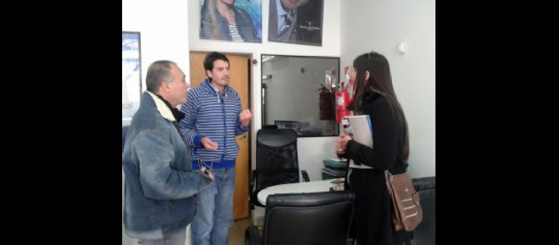 p3 El Municipio asesoroacute a comerciantes de Lomas Microcentro