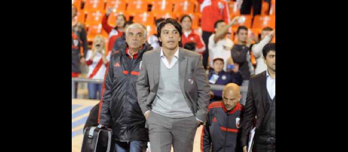 con epigrafe