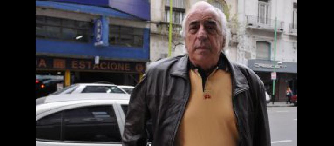 roberto fernandez uta