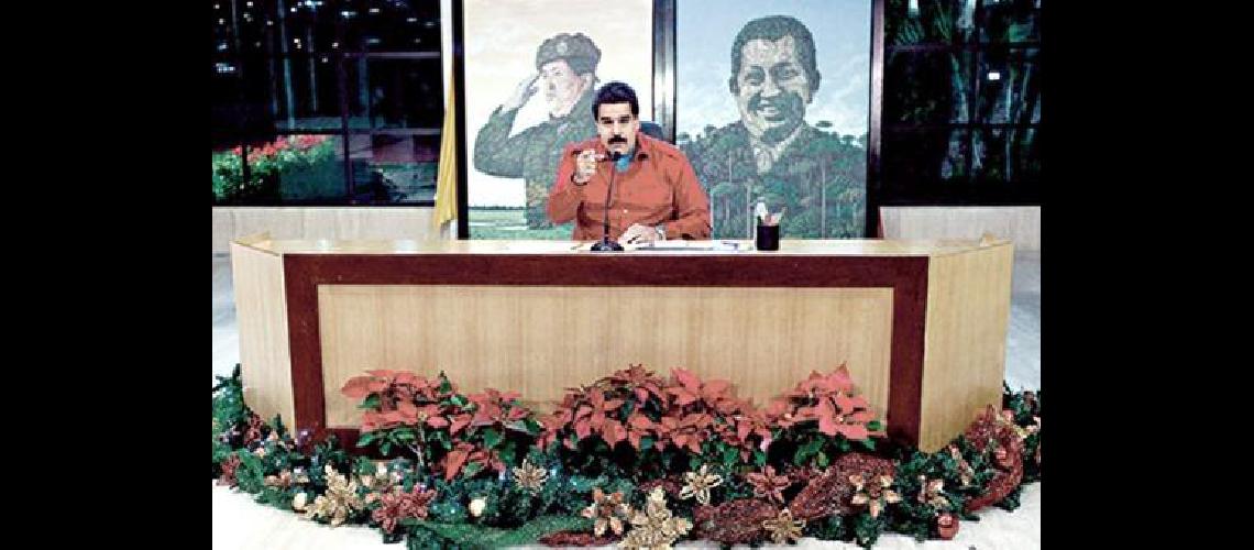 Maduro aseguroacute que se logroacute desarticular un intento de golpe impulsado por militares y civiles con respaldo de EEUU