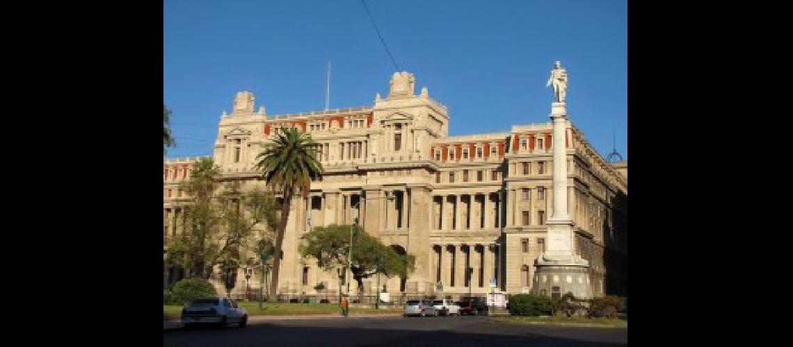 18-tribunales