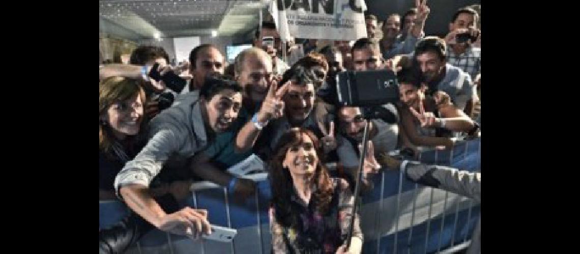cristina selfie