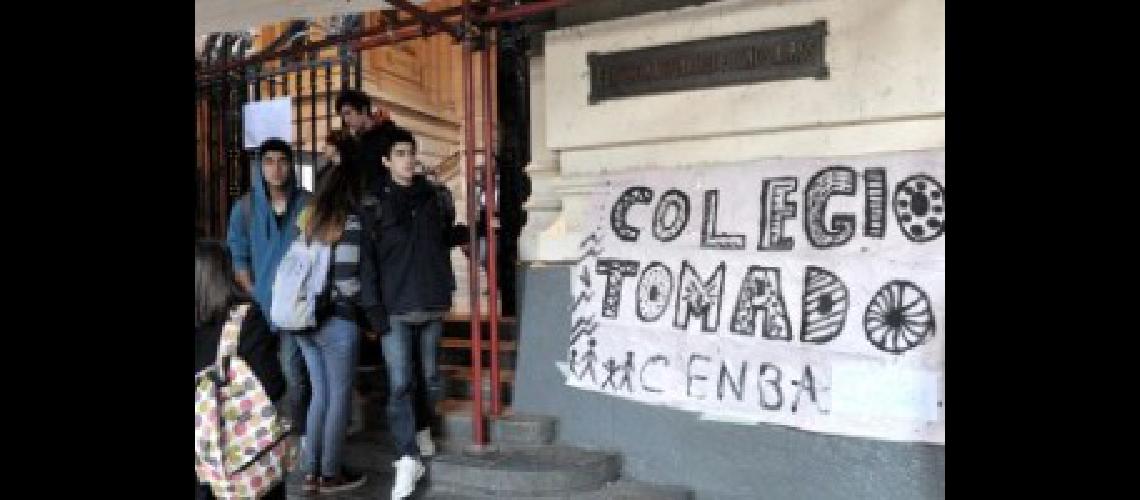 colegio tomado