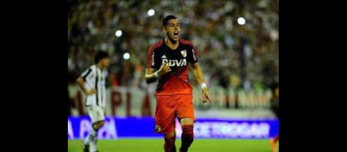Con goles de Funes Mori y Kaprof River cerroacute raacutepido su clasificacioacuten