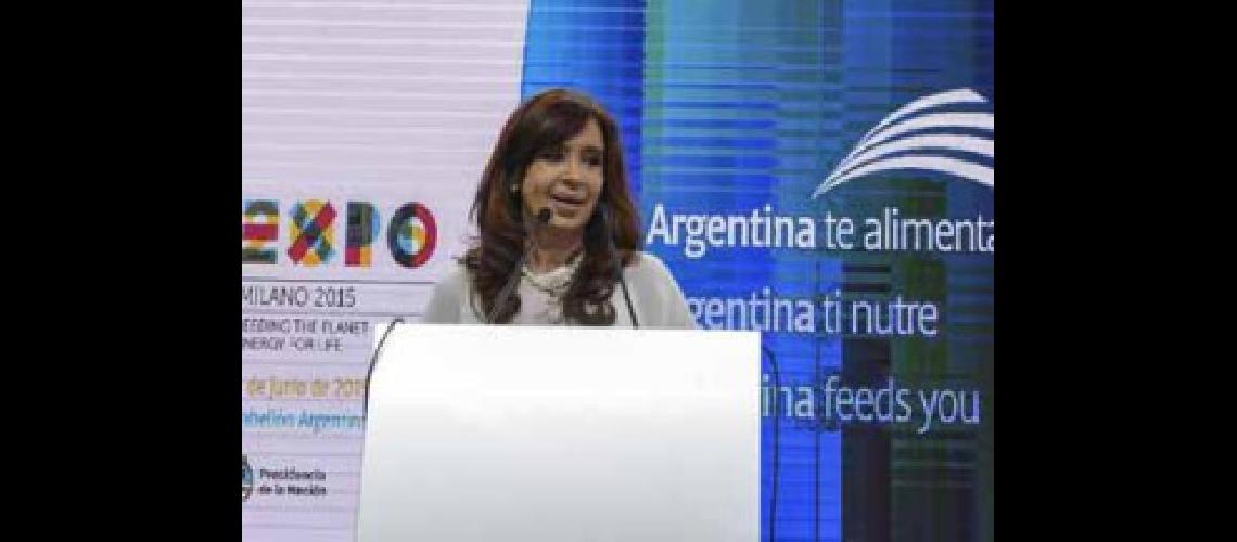 Cristina cerroacute su gira por Europa