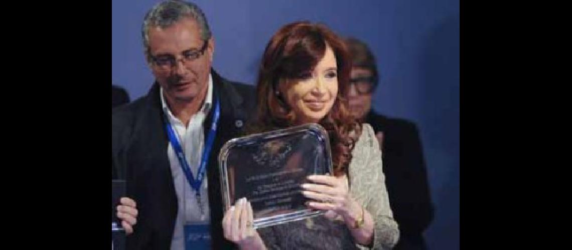 Cristina sobre Malvinas- ldquoLa uacutenica arma que tenemos es la palabrardquo