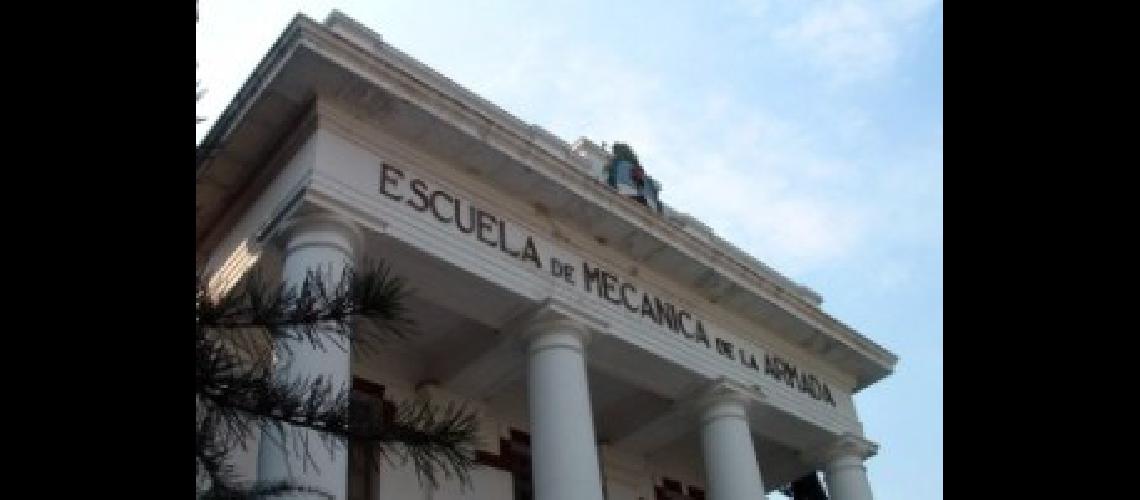 escuela de la armada