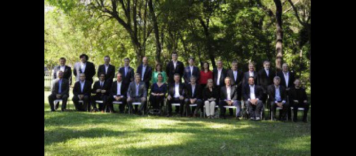 02-12-2015_buenos_aires_-_el_presidente (2)