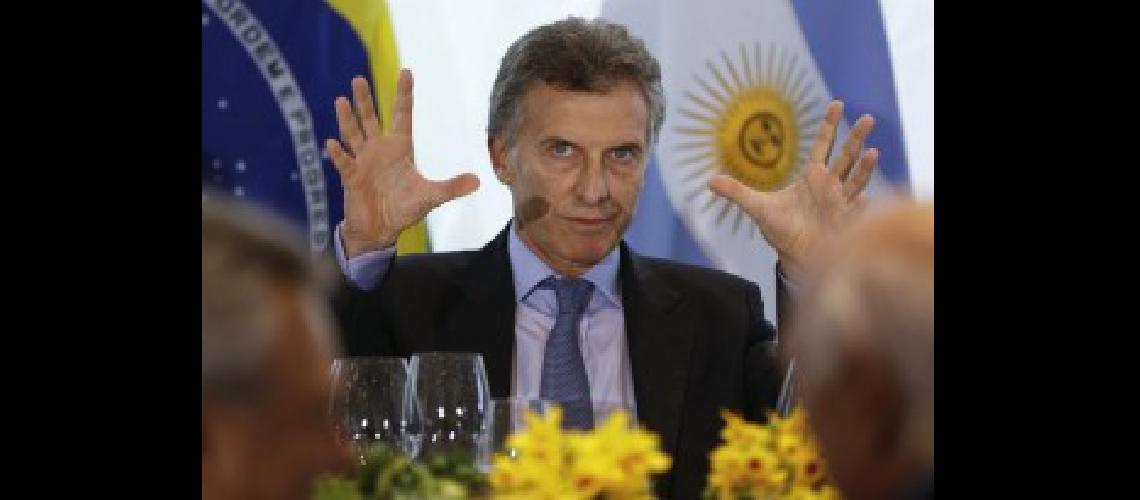 Con una ceremonia atiacutepica hoy asume Mauricio Macri