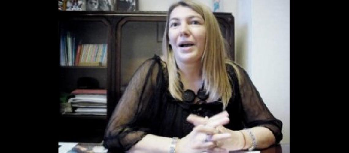 rosana bertone