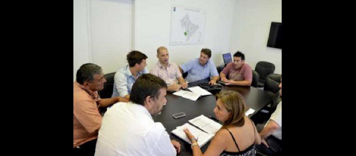 Con el comienzo de las clases se reactivan los corredores escolares Efectivos de la Policiacutea