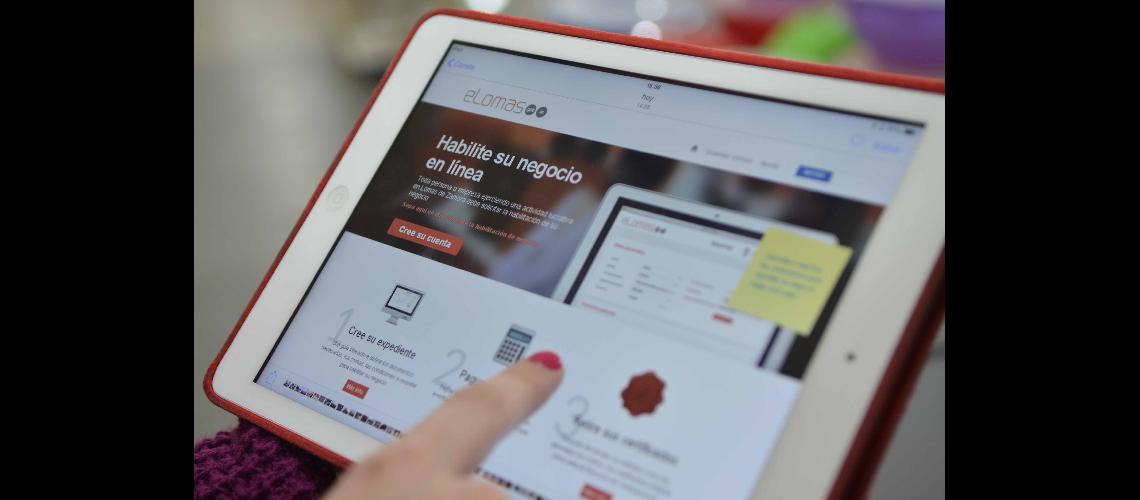 P2 Maacutes vecinos de Lomas resuelven sus traacutemites a traveacutes de eRegulations