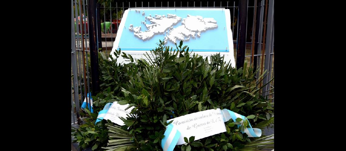 P3 Jornada de homenajes a los veteranos de Malvinas