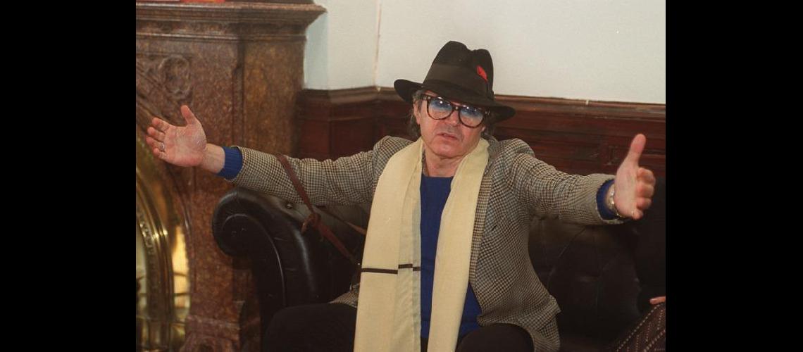 Fallecioacute Leandro ldquoGatordquo Barbieri uno de los grandes del jazz contemporaacuteneo