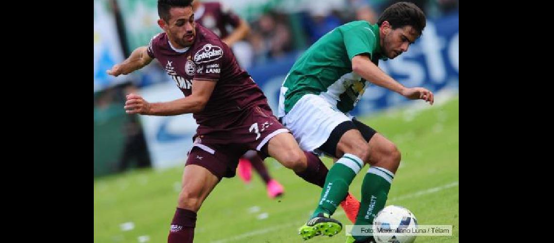 Lanuacutes derrotoacute a Banfield por 2 a 0 en el claacutesico del sur