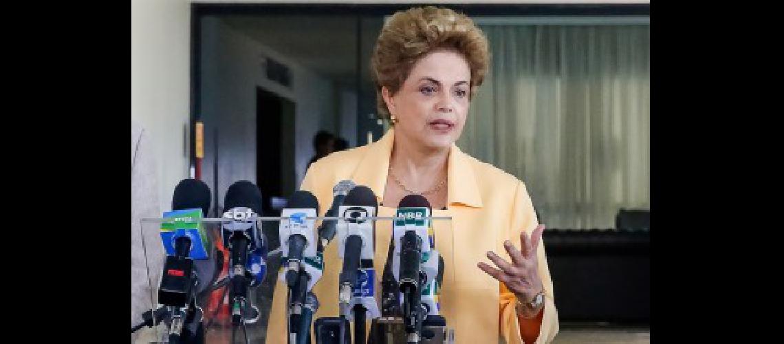 Seguacuten Dilma Rousseff golpistas quieren poner fin a los planes sociales