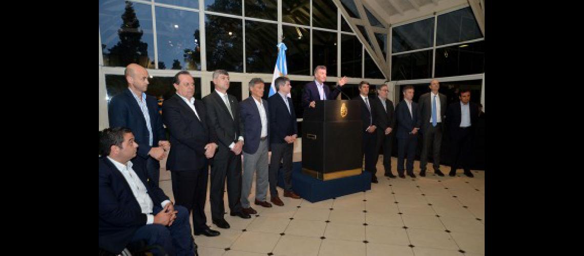 Macri pidioacute a los empresarios cuidar el empleo y ser responsables con los precios