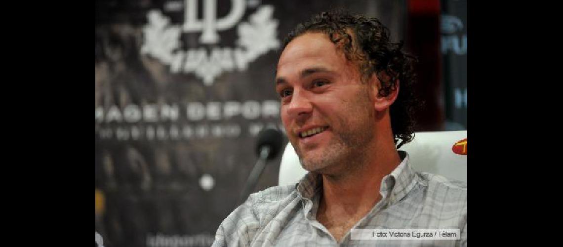 Hubo acuerdo y Gabriel Milito se convirtioacute en el teacutecnico de Independiente