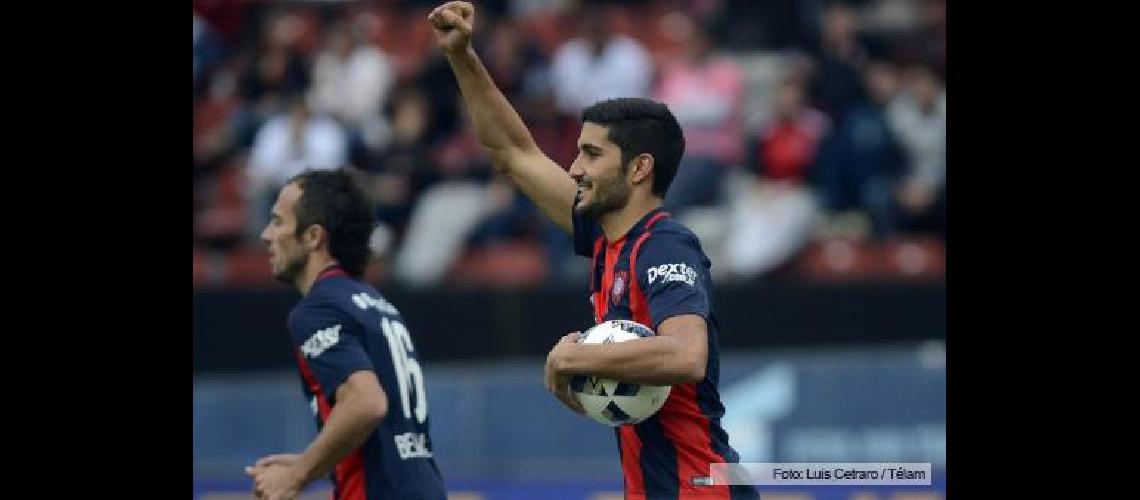 San Lorenzo golpeoacute en el momento justo y ganoacute un partido clave en Santa Feacute