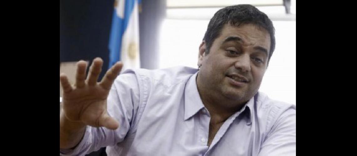 Para Triaca la creacioacuten de empleo en la Argentina ldquoes un problema estructuralrdquo