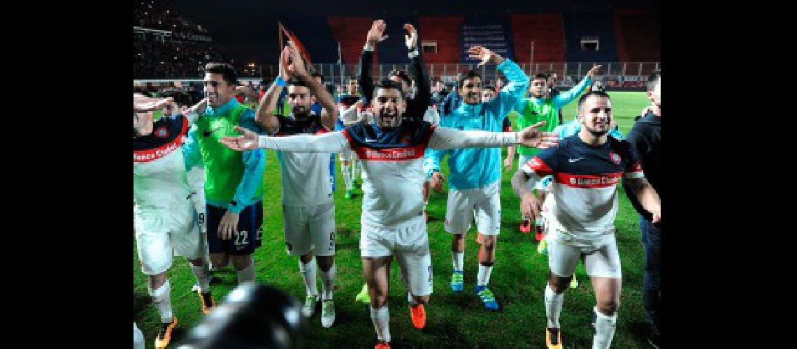 San Lorenzo empatoacute contra Banfield y jugaraacute la final del torneo contra Lanuacutes