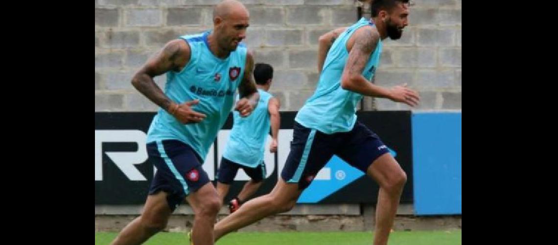 Pichi-Mercier-encuentra-relegado-momento_OLEIMA20160211_0180_28