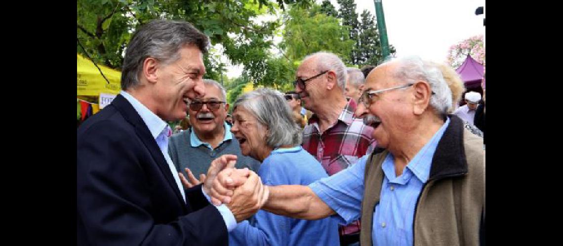 Macri-y-jubilados