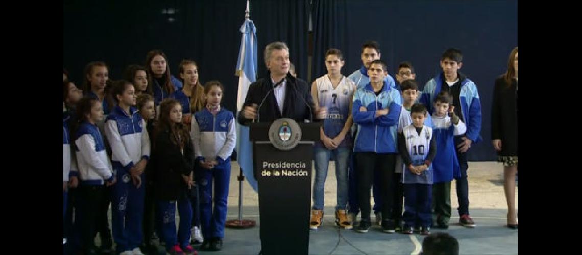 macri_llavallol_3