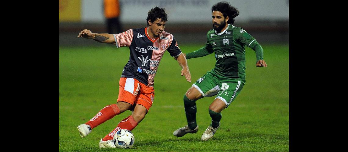Teacutelam 06062016 Buenos Aires- Ferrocarril Oeste vs Los Andes por la decimonovena fecha del campeonato de la B Nacional Foto- Alfredo Lunabelve