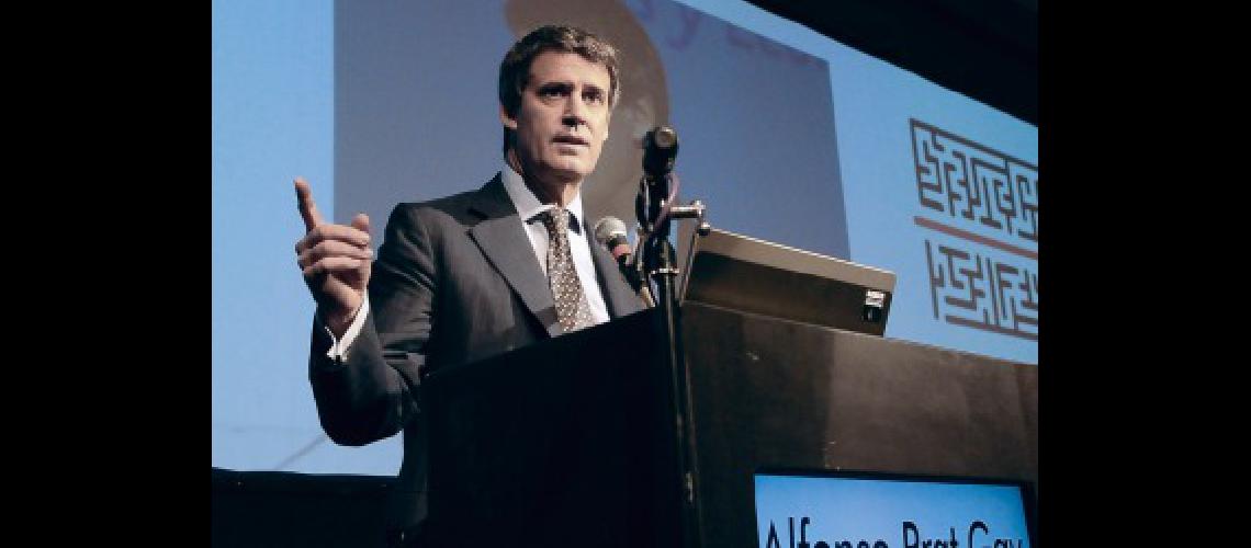prat gay expone