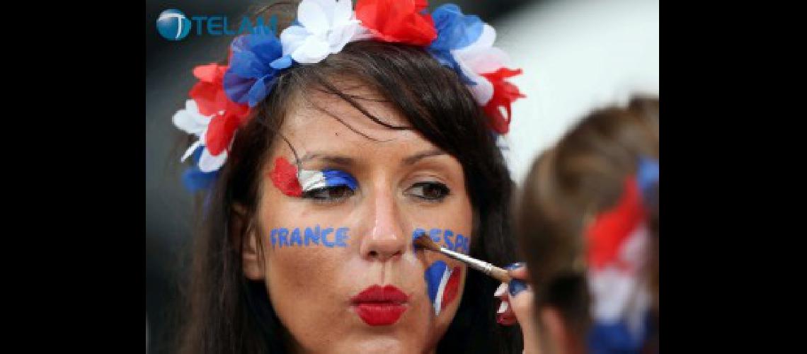 Francia goleoacute a Islandia el equipo revelacioacuten de la Eurocopa