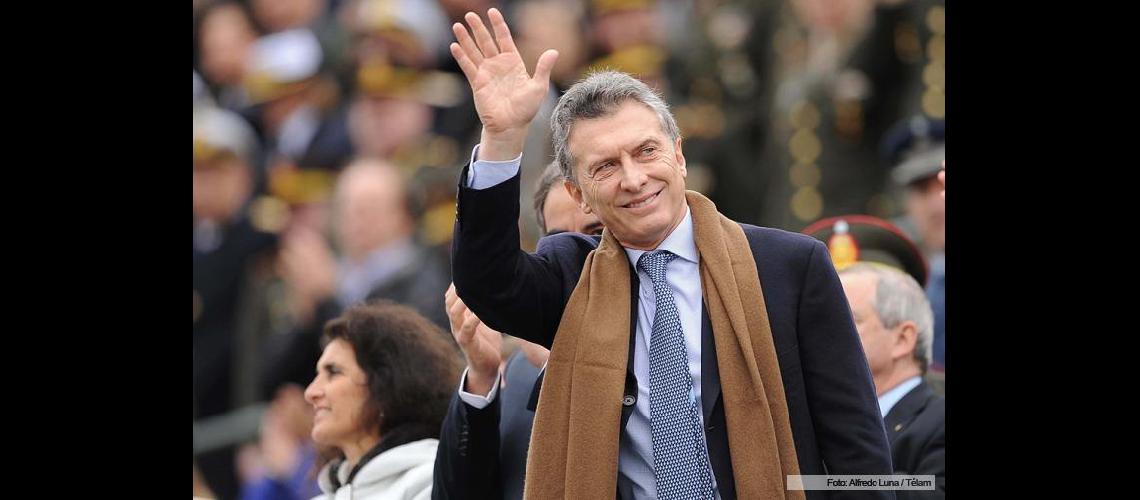 Macri asistioacute al cierre de los festejos por el Bicentenario