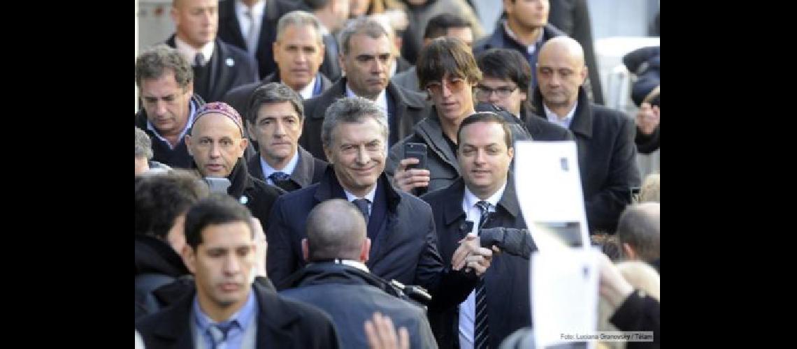 amia macri