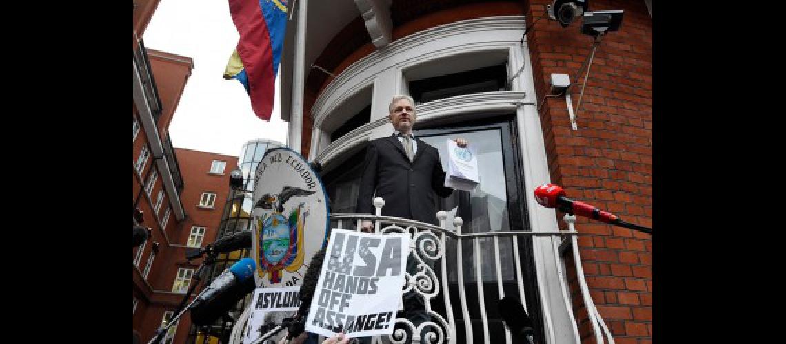 assange