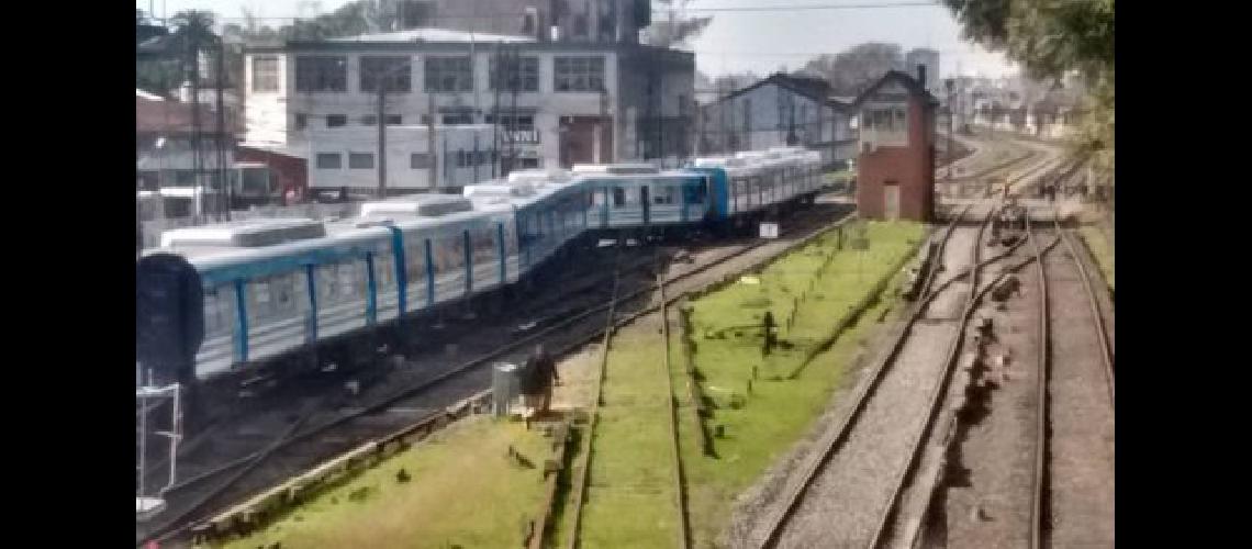 tren sarmiento descarrilo