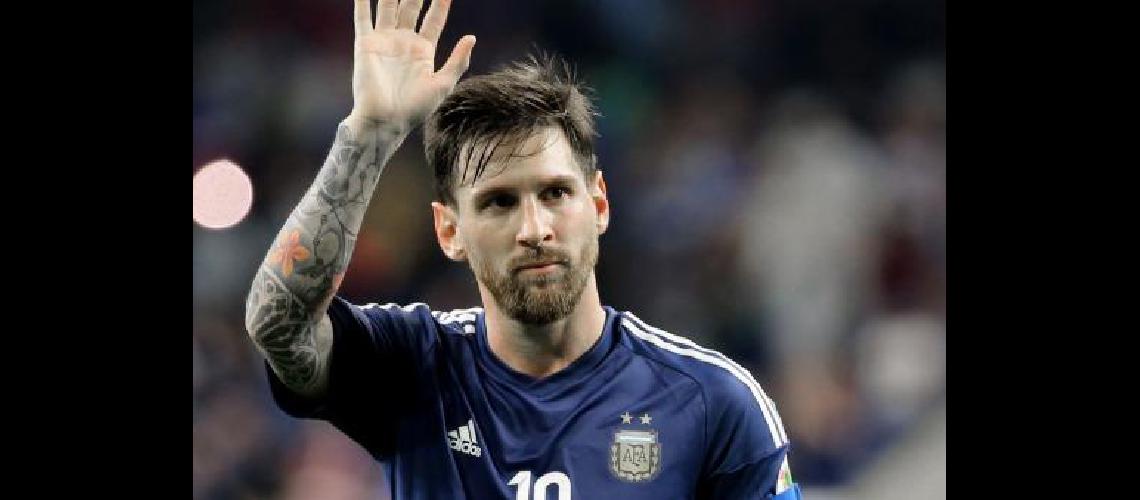 Con Messi a la cabeza Bauza ya tiene la primera lista