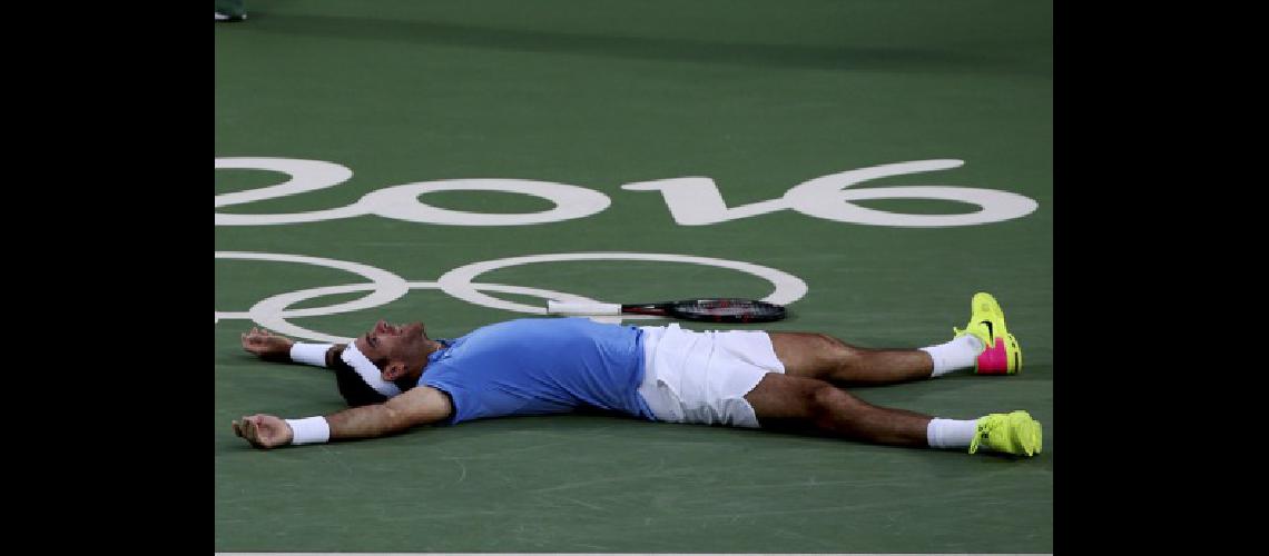Del Potro se aseguroacute una medalla en Riacuteo tras vencer a Nadal en un partidazo