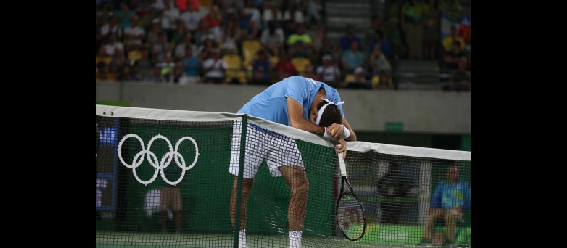 Del Potro perdioacute la final ante  Murray y logroacute la medalla de plata en el tenis de Riacuteo 2016