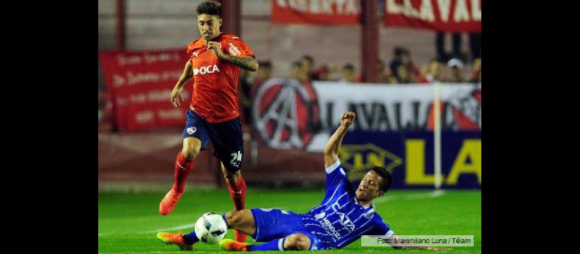 Independiente le ganoacute a Godoy Cruz y lidera el Torneo con puntaje ideal