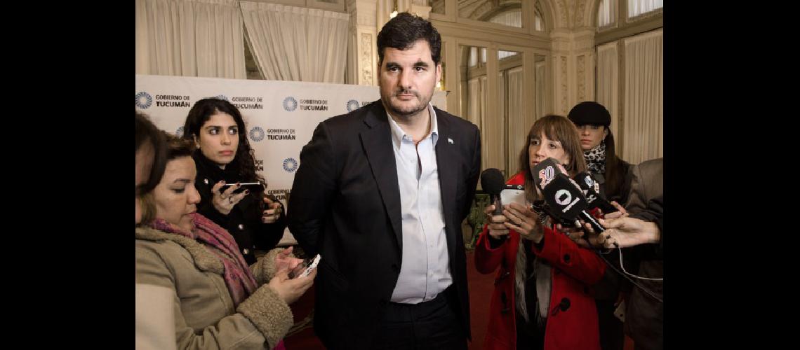 Burzaco descartoacute la presencia de miembros de ISIS en Argentina