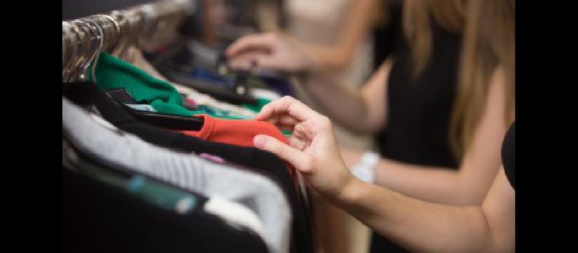 Promociones y descuentos impulsan las ventas por el Diacutea de la Madre
