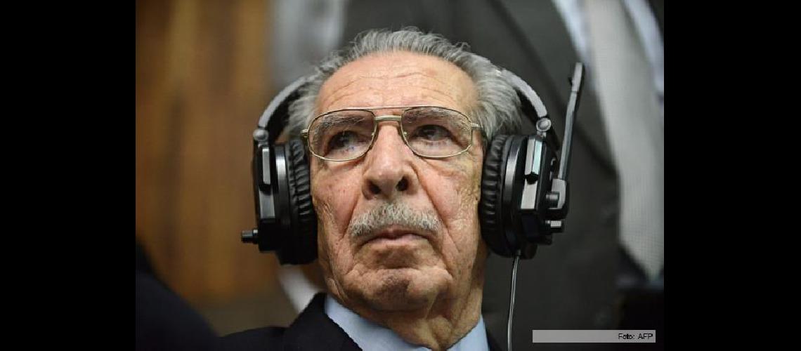 El dictador Rios Montt busca eludir el juicio por una segunda masacre de 273 indiacutegenas