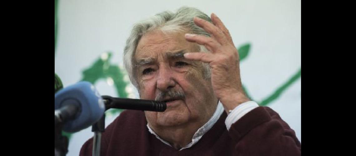 mujica