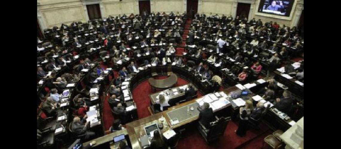 p6-diputados-arriba-a-la-izquierda