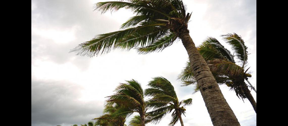 El huracaacuten Otto llegoacute a Nicaragua y causa lluvias torrenciales