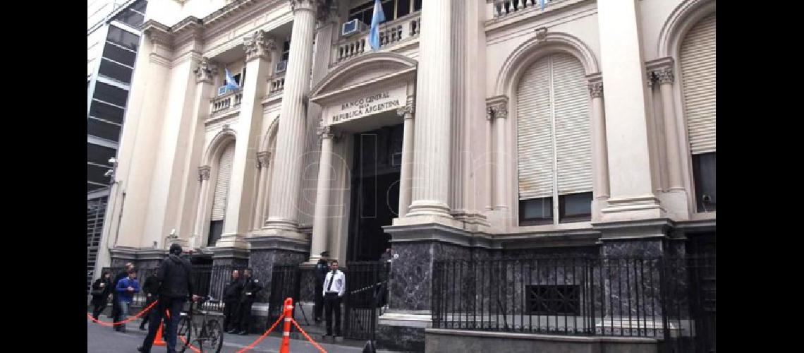 La variacioacuten de reservas del BCRA hasta el tercer trimestre es positiva