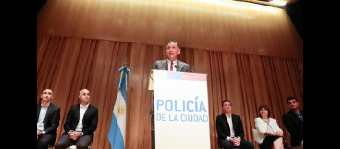 Rodriacuteguez Larreta presentoacute al nuevo jefe de la Policiacutea de la Ciudad