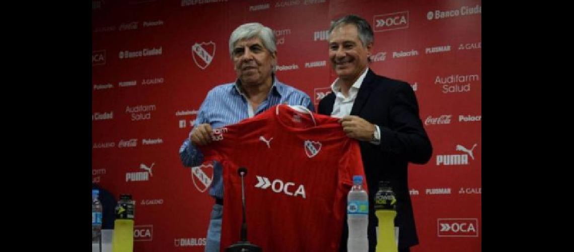 holan-moyano